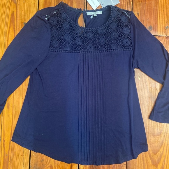 Daniel Rainn Darrel Crochet Yoke Knit Top Size MP Navy Casual Peasant Boho Flowy - Picture 16 of 16